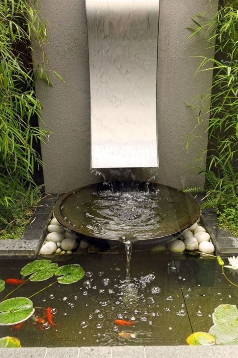 Water Garden Japanese Water Feature, Indoor Pond, Fish Pond Gardens, Garden Japanese, Indoor Water Features, Indoor Water Garden, Garden Pond Design, Landscape Tattoo, Pond Water Features