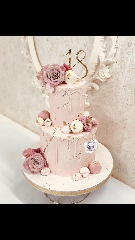 18th Birthday Cake Designs, Debut Cake, Debut Ideas, Happy Birthday Cake Pictures, Elegant Birthday Cakes, 18th Birthday Cake, 50th Birthday Cake, Rose Cake, Cake Designs Birthday