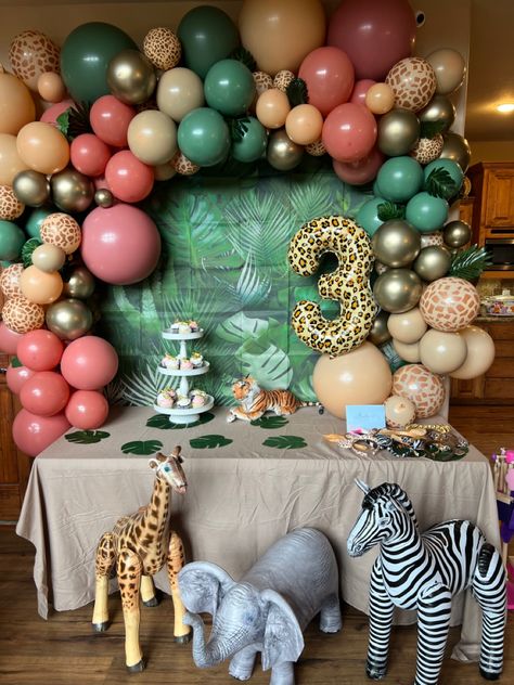 Wild And Three Animal Party, 3rd Birthday Safari Theme, You G Wild And Three Birthday, Wild 3 Birthday Party Girl, Wild And 3 Birthday Party Girl, Girls Jungle Birthday Party, Girly Safari Birthday Party, Young Wild And Three Safari Birthday, Three Year Old Girl Birthday Theme