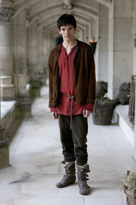 Merlin Gwen, Merlin Cosplay, Merlin Season 1, Merlin Series, Merlin Fandom, Merlin Cast, Bbc Tv Series, Merlin And Arthur, Eve Online