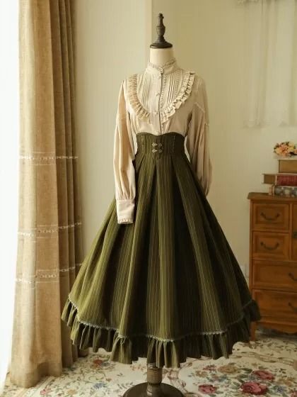 Forest Dark Green North of the Forest Boning High Waist Classic Skirt Forest Dark Green, Walking Skirt, Forest Dark, Classic Lolita, Classic Skirts, Period Outfit, Pin Up Dresses, Short Long, Floral Dress Summer