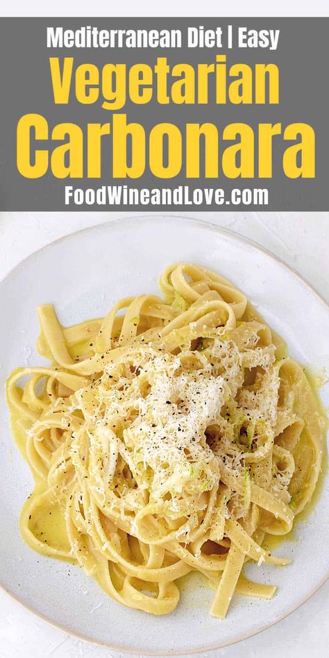 Vegetarian Pasta Carbonara, easy recipe to make with options for vegan diet. Vegetarian Carbonara Pasta, Pasta Carbonara Easy, Vegetarian Carbonara, Pasta Carbonara Recipe, Carbonara Recipe, Pasta Carbonara, Carbonara Pasta, Yummy Pasta Recipes, Dinner Guests