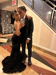 Black Prom Black Couple, Black Homecoming Pictures, Hoco Couples Black, Hoco Pics Couple Black, Black Prom Theme Couples, Hoco Black Couple, Hoco Color Ideas, Black Couples Homecoming Outfits, Homecoming Pictures With Date Black