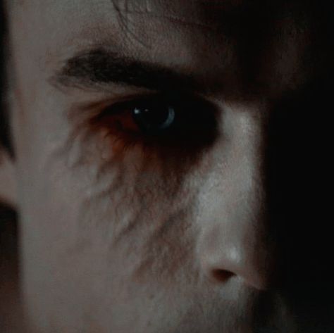 Vampire Mythology, Vampire Eyes, Modern Vampires, Ian Joseph Somerhalder, The Best Songs, Vampire Goth, Vampire Boy, Vampire Diaries Wallpaper, Vampire Academy