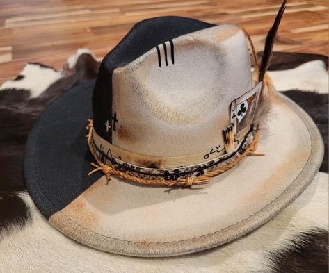 Custom Fedora, Cowboy Hat Design, Cowboy Hat Styles, Hat Bar, Dope Hats, Mens Hats Fashion, Classy Outfits Men, Mens Hats, Hat Styles