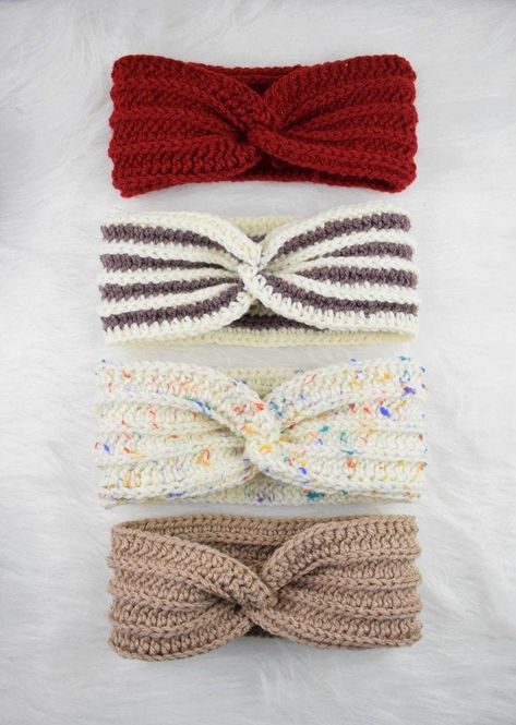 Crochet Ear Warmer Free Pattern, Crocheted Headbands, Crochet Headband Tutorial, Easy Crochet Headbands, Crochet Hairband, Bandeau Au Crochet, Crochet Headband Pattern Free, Fast Crochet, Crochet Headbands