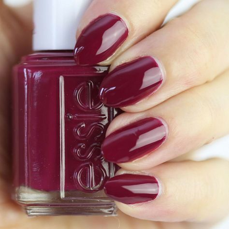 Short Nail Polish, Essie Nail Polish, Essie Nail, Fall Nail Colors, Brand Me, Fancy Nails, 90s Grunge, Fall Nail, High Life