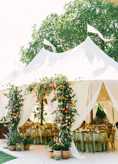 Summer Garden Party Ideas, Sperry Tent Wedding, Garden Party Ideas, Sperry Tent, Outdoor Tent Wedding, Tent Decorations, Summer Garden Party, Tent Reception, Wedding Venue Decorations