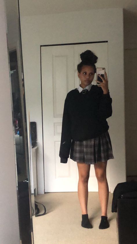 Uniform For School, Monica Smith, School Socks, Uniform Outfits, Romanticizing School, School Uniform Outfits, Aesthetic School, School Vibes, Girls 16