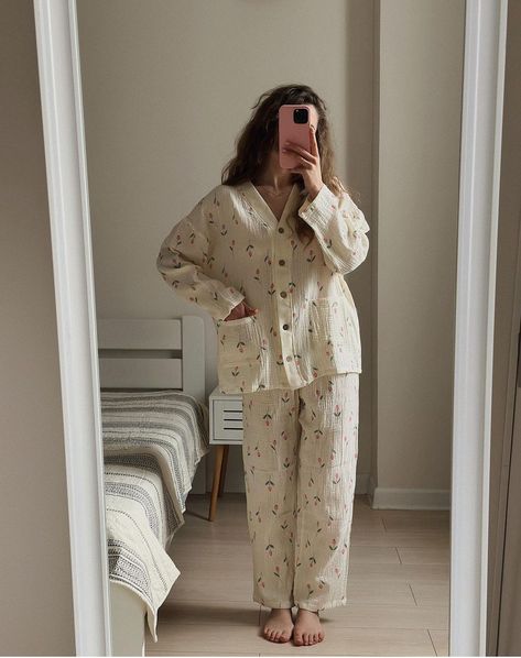 Modest Pyjamas, Cute Pyjama Aesthetic, Comfy Pajamas Aesthetic, Sleep Wear Aesthetic, Aesthetic Pijamas, Onesie Aesthetic, Aesthetic Pyjamas, Pajama Aesthetic, Aesthetic Pjs