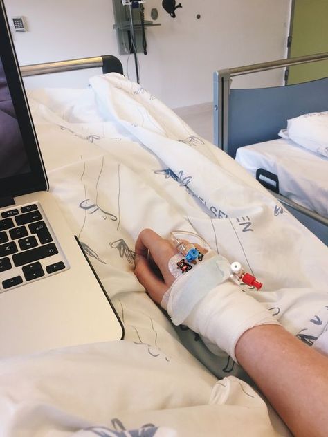 Medicine Snaps, Hospital Admit Hand Pics, Hospital Photography, Hospital Pictures, 28 November, Photography Inspiration Portrait, Emotional Photography, Tumblr Photography, Friends Photography