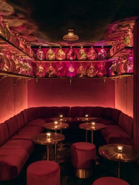 This Parisian Restaurant Is Too Pretty To Be Real Tac Mahal, Parisian Restaurant, Speakeasy Decor, No Entry, Speakeasy Bar, Cool Restaurant, Cold Room, Art Bar, Secret Door