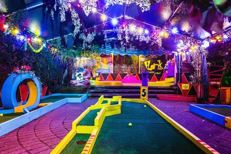 Peckham Levels' Crazy Golf Course 'Plonk' Is Here For Your Putting Pleasure Putt Putt Golf, Adventure Golf, Crazy Golf, Mini Golf Course, Best Pubs, London Areas, Golf Lessons, London Town, Island Vibes