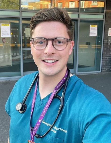 MANY Love Islanders have become celebrities but some have gone back to their regular jobs before joining the hit ITV2 show. From professions in medicine to athletes, here’s our top five islanders who have chosen to go back to their jobs after they left the villa. Dr Alex George From 2018, Alex found it hard […] Dr Alex George, Kim Joy, 50 Year Old Men, Handsome Celebrities, They Left, Becoming A Father, Money Pictures, New Photo Download, Celebrity Lifestyle