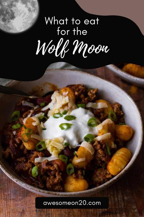 The full Wolf Moon arrives each year in January during a sprase and difficult season. The fresh food may be scarce, we can still eat well. I've got 100 awesome recipe ideas to help you figure out what to eat for the wolf moon. #kitchenwitchcraft #winterrecipes #wolfmoon Full Moon Recipes, Moon Recipes, Full Wolf Moon, Moon Food, Lavender Cake, Gluten Free Cake, Flourless Chocolate, Soda Bread, Wolf Moon