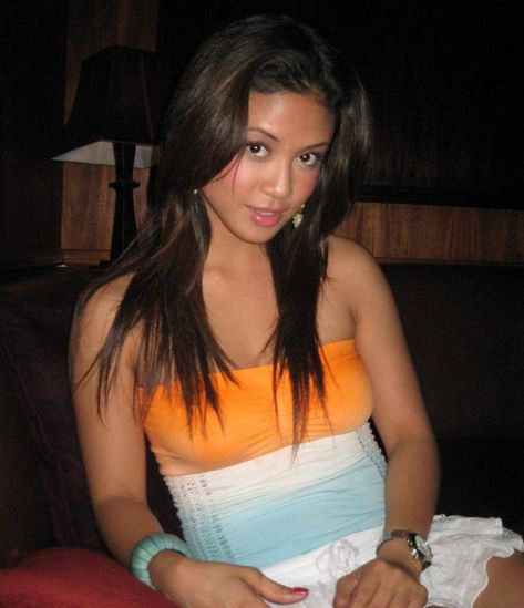 Filipino Woman, Dating Guide, Single Girls, Filipino Girl, Women Dating, Dating App, Girl Online, The Philippines, Online Dating