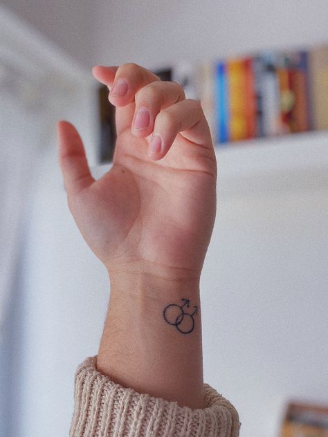 Small tattoo. #tattoo #tattooideas #gay #gaypride #tattoodesigns Queer Tattoos Men, Mlm Tattoo, Lesbian Symbol Tattoo, Gender Tattoo, Gay Tattoo For Women, Coming Out Tattoo, Subtle Gay Tattoo, Lgbt Tattoo Ideas, Gay Tattoo Men