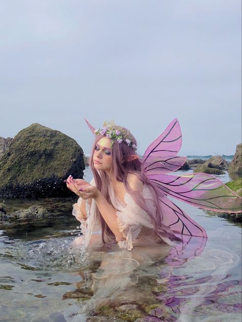 Faerie Photoshoot, Fairy Photo Shoot, Fairy Girl Aesthetic, Fairy Shoot, Fairy Portrait, Fae Aesthetic, Fairytale Photoshoot, Fairy Photoshoot, Fairies Photos