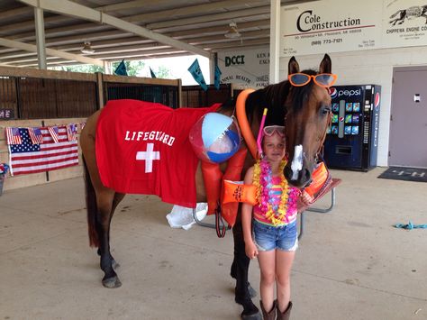 Lifeguard horse costume Livestock Costume Contest, Bay Horse Costume Ideas, Horse And Owner Costumes, Horse Show Costume Ideas, Horse Show Costumes, Cute Horse Halloween Costumes, 4h Costume Contest, Cute Horse Costumes, Halloween Costumes For Horses And Rider Easy