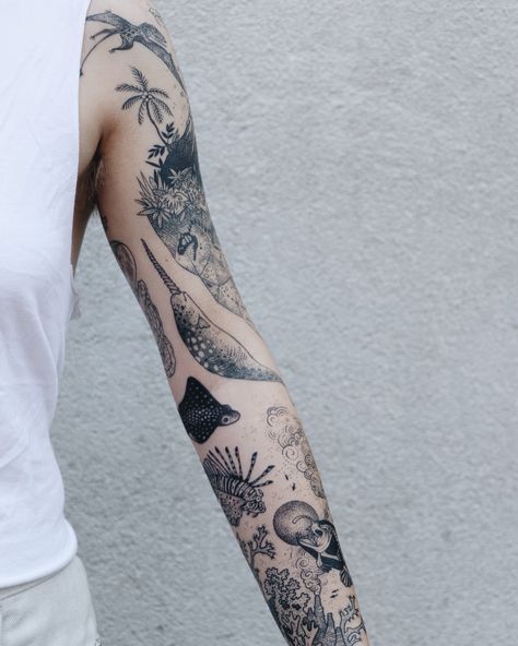 Finished up this oceanic sleeve for my love! New addition Black And Gray Ocean Tattoo, Science Diagram Tattoo, Oceanic Sleeve Tattoo, Ocean Life Sleeve Tattoo, Sleeve Tattoos For Women Animals, Oceanic Tattoos Sleeve, Ocean Animal Sleeve Tattoo, Sea Animal Sleeve Tattoo, Animal Tattoo Sleeve Women