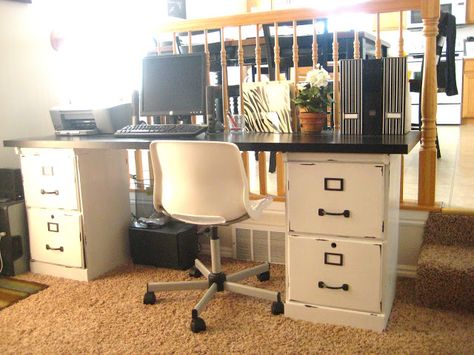 Your Crafty Friend: Before & After Filing Cabinets Old Door Desk, Bedroom Door Decorations, Dorm Door Decorations, Desk Redo, Door Desk, File Cabinet Desk, Door Plan, Filing Cabinets, Desk Areas