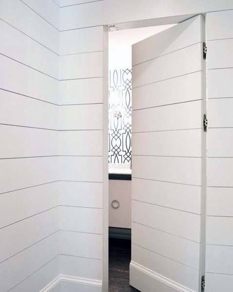 Cool Hidden Door Design Ideas Shiplap Wall Secret Home Bathroom Hidden Bathroom Door, Dold Dörr, Hidden Door Ideas, Hidden Doors In Walls, Hidden Door Bookcase, Hidden Closet, Hidden Room, Secret Doors, Door Bookcase