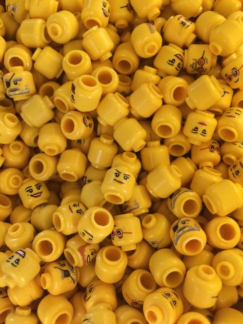 Lego Aesthetic Wallpaper, Lego Aesthetic, Lego Faces, Lego Hobby, Lego Wallpaper, Lego Head, One Piece Tattoos, Friends Aesthetic, Macbook Wallpaper