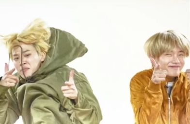 Run BTS! - EP.33 Jimin & V Bullet Photo Game Bts Run Episode, Run Bts Episode, Jimin Run, Bts Episode, Blood Sweat And Tears, Run Bts, Fan Fiction, Shawn Mendes, Bts Boys