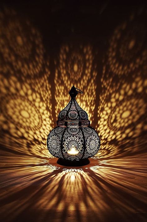 Indian Lanterns, Lantern Aesthetic, Lantern Photography, Indian Lamps, Moroccan Style Interior, Moroccan Ceiling, Storm Lantern, Turkish Mosaic Lamp, Tiffany Lamp