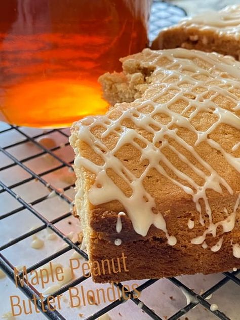 Maple Peanut Butter, Peanut Butter Blondies, Brownie Treats, Beef Barley, Mini Bundt Cakes, Blondies Recipe, Cinnamon Chips, Turnips, Peanut Butter Recipes