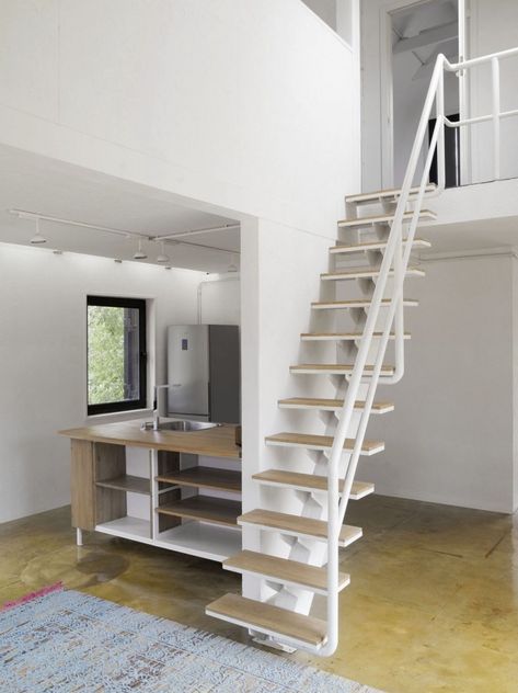 Sturdy metal loft ladder for a tiny home (image only), via VolgaDacha House / BERNASKONI Loft Stairs Ideas, Asma Kat, Diy Staircase, Escalier Design, Loft Stairs, Loft Ladder, Staircase Decor, Attic Stairs, Small Loft