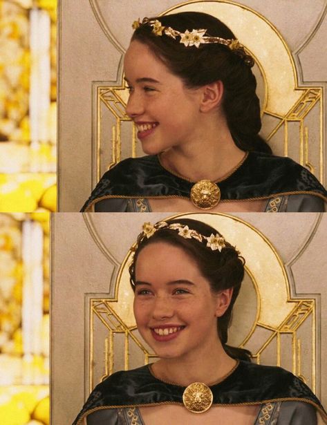 Susan Pevensie Crown, Narnia 1, Narnia Cast, Susan Pevensie, Anna Popplewell, Courage Dear Heart, Prince Caspian, Crown Tiara, Chronicles Of Narnia