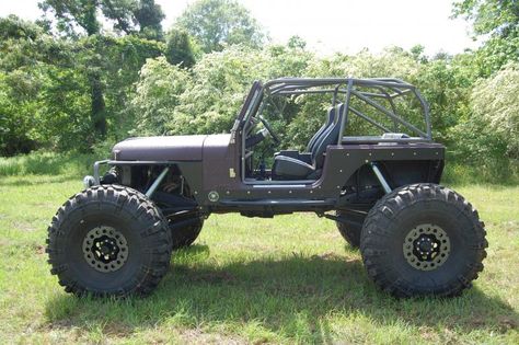 85 jeep rock crawler - Pirate4x4.Com : 4x4 and Off-Road Forum Jeep Rock Crawler, Super Pictures, Cj Jeep, Badass Jeep, Jeep Photos, Jeep Yj, Jeep Cj7, Jeep Wrangler Yj, Custom Jeep