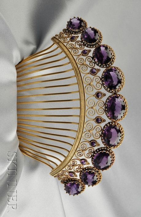 Totally gorgeous Antique Amethyst Tiara, set with nine cushion-cut amethysts graduating in size… Vintage Amethyst Jewelry, Amethyst Tiara, بيوت ملكية, Amethyst Crown, Antique Hair Combs, Vintage Hair Combs, Hair Adornments, Royal Jewels, Hair Combs