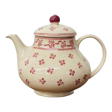 Beautiful Vintage Porcelain Teapot with Raspberry Floral Pattern.  Marked “Made in England” on bottom.  Excellent vintage condition!  Measures 7” tall x 8.5” long from handle to spout, 6” in diameter. Vintage Teapots, Ceramic Vintage, Aesthetic Teapot, Vintage Tea Pot, Porcelain Vintage, Vintage Tea Set, Teapot Set, Vintage Teapot, Teapot Aesthetic