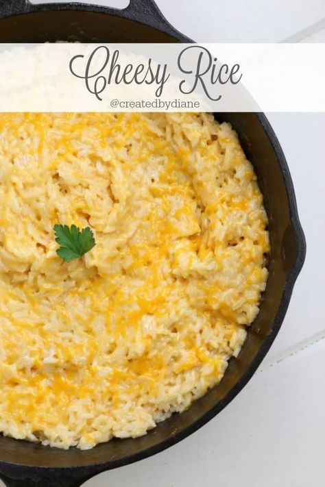 Cheesy Rice Recipes, Chicken In Wine Sauce, Rice Recipes Side, White Rice Recipes, Cheesy Rice, Cheese Rice, Recipe Rice, Rice Side, Rice Recipes For Dinner