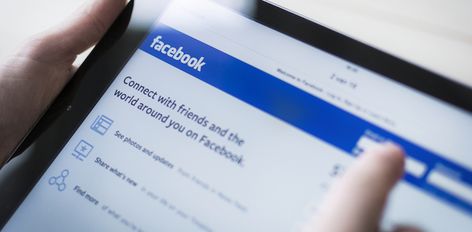 "Facebook Stories" is coming: Is your business ready to share more behind-the-scenes action? - SmartCompany https://www.smartcompany.com.au/marketing/social-media/facebook-stories-coming-business-ready-share-behind-scenes-action/ Find People Online, Facebook User, Performance Marketing, Self Branding, Search People, Facebook Features, Facebook Account, Facebook Users, Facebook Advertising