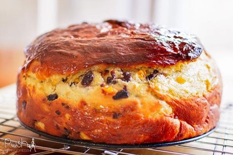 Recipe Using Dried Cherries, Panettone Bread, Italian Panettone, Panettone Recipe, Recipe Bread, Pizza Roll, Christmas Bread, Italian Recipe, Bread Recipes Sweet