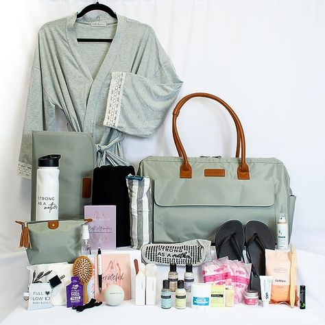 Mom's Labor Essentials in a Spacious Diaper Bag #paidlink. Fully Equipped and Thoughtfully Organized, in the Soothing Shade of Agreeable Gray. Complete with Large Shower Shoe (Size 9-10) for Utmost Comfort. PRE-PACKED HOSPITAL BIRTH BAG - Throw that hospital bag checklist away! This truly comprehensive birth bag gives an expecting mom everything she needs for her birth. Hospital Bag For Mom, Birth Bag, Pumping Bag, Hospital Bag For Mom To Be, Packing Hospital Bag, Hospital Birth, Diaper Bag Accessories, French Baby, Infant Car Seat Cover