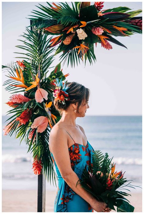 Tropical Wedding in Tamarindo Costa Rica || Elana + Eric: Tropical Wedding Philippines, Birds Of Paradise Wedding Decor, Bird Of Paradise Wedding Decor, Costa Rica Wedding Flowers, Tropical Wedding Party Attire, Birds Of Paradise Flower Arrangement, Tropical Wedding Backdrop, Birds Of Paradise Wedding, Tropical Wedding Party