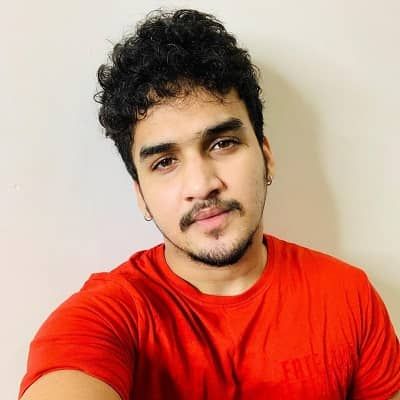 Faisal Khan Early life, Bio, Networth (Updated April 2023) – flashy celeb Check more at https://geniusceleb.com/faisal-khan-early-life-bio-networth-updated-april-2023-flashy-celeb/ Faisal Khan, Color Television, Fear Factor, Dressing Sense, Actors Male, Body Measurement, Child Actors, Two Year Olds, Relationship Status