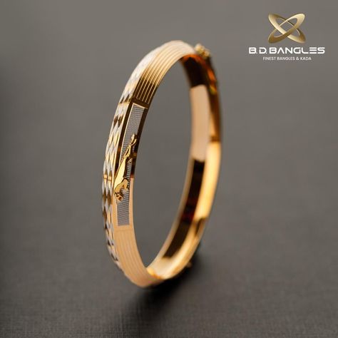 Exclusive mens jaguar kada trendy designs crafted with cnc work Kadiyam For Men Gold, Gold Kada For Men, Punjabi Kada, Gents Kada, Man Gold Bracelet Design, Baby Jewelry Gold, Fashion Jewelry Necklaces Gold, Gents Bracelet, Gold Kada