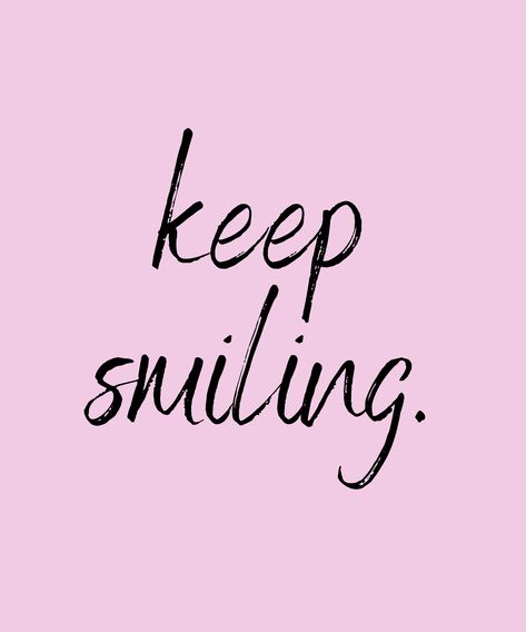 Keep Smiling Quotes Inspiration, Happiness Quotes Positive Smile, Quote About Smile Happiness, Quotes Smile Positive, So Happy Quotes, Just Smile Quotes, Bee Hoodie, Keep On Smiling, Keep Smile