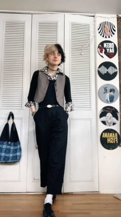 Nonbinary Prom Outfit, Enby Style, Enby Outfits, Non Binary Outfits, Enby Fashion, Non Binary Fashion, Dark Academia Clothes, Genderless Fashion, Homecoming Outfits