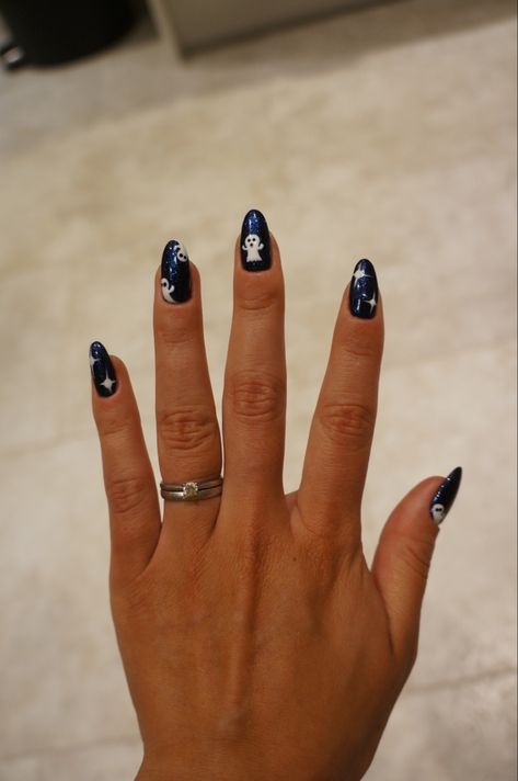 Navy Blue Halloween Nails, Navy Halloween Nails, Dark Blue Halloween Nails, Navy Blue Nails With Design, Fall Nails Navy Blue, Halloween Nails Blue, Fall Nails Navy, Dark Blue Fall Nails, Dark Navy Blue Nails