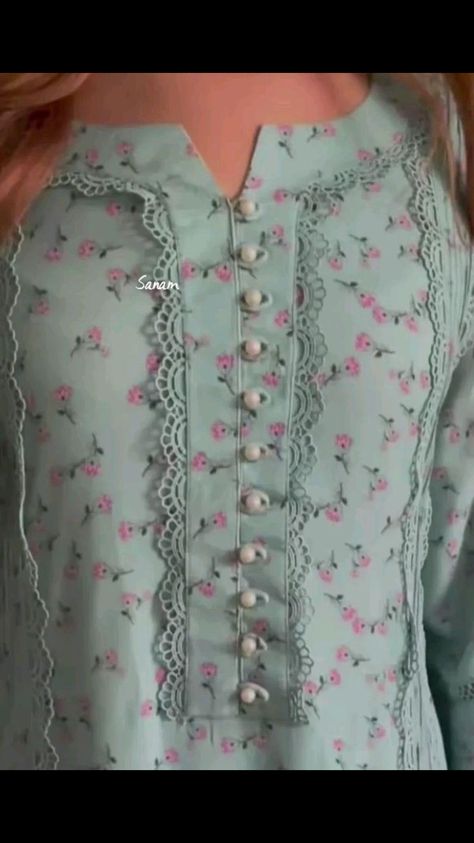 Laces Neck Designs, Summer Neck Design Pakistani, Neck Design For Kurta For Women, Suit Neck Designs With Lace, Suit Gala Design Women, Nack Design Less, Pakistani Dresses Neck Design, Nack Design Suits Simple, Suit Designs With Laces