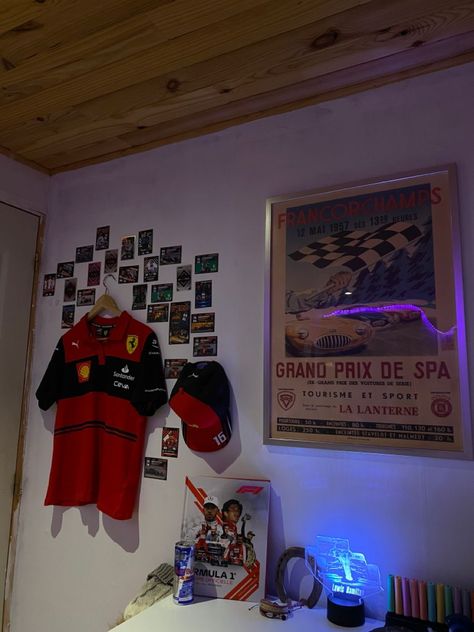 Formula One Room Aesthetic, F1 Room Decoration, F1 Aesthetic Bedroom, Car Themed Room Aesthetic, F1 Themed Bedroom, F1 Aesthetic Room, F1 Room Posters, Ferrari Room Decor, Formula One Bedroom