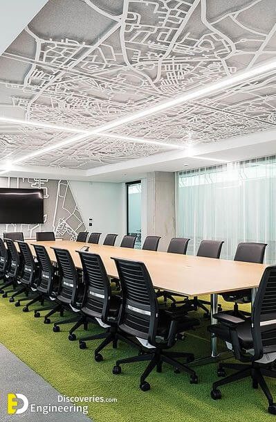 Cnc Furniture Design, Boardroom Design, Conference Room Design, Meeting Room Design, Office Ceiling, Nyc Neighborhoods, Laser Cut Screens, Furniture Design Ideas, Laser Cut Panels