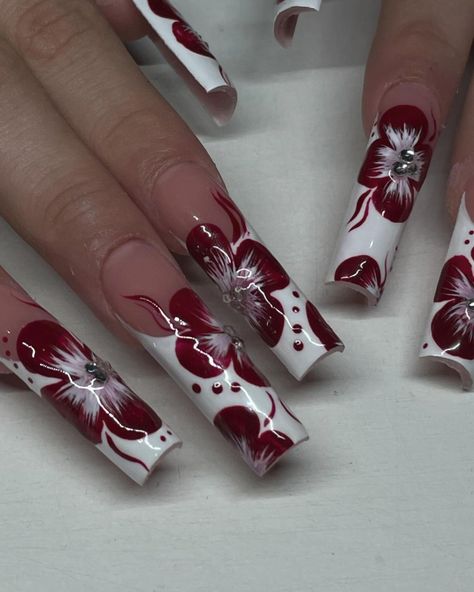 Period. #nails #xlnails #nailshapes #nailart #90snails #naildesign #nailinspo #nailsofinstagram #explorepage #losangeles #nailtech | Instagram 2000 Flower Nails, Beginner Nail Set Ideas, Korean Nails Jelly, Summer Nails Korean, Old School Nails, Oldies Nails, G59 Nails, Chola Nails, Nail Shapes And Designs