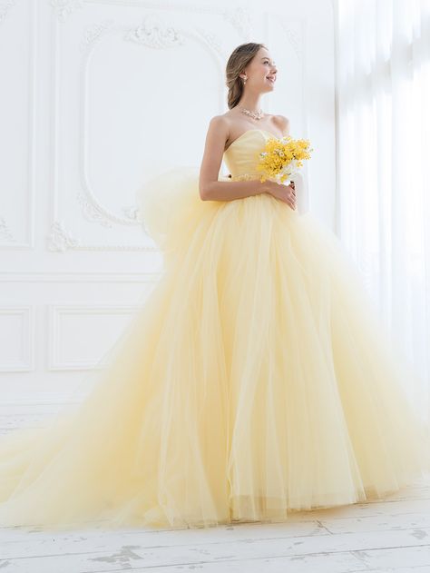 Colored Wedding Gowns, Beauty And Beast Wedding, Yellow Wedding Dress, Princess Dress Kids, Yellow Wedding, Wedding Dress Trends, Princess Wedding Dresses, Princess Wedding, Best Wedding Dresses